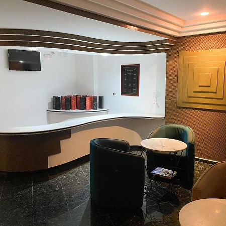 Motel Villa Di Roma (Adults Only) Guarujá Eksteriør bilde